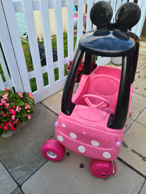 minnie mouse cosy coupe